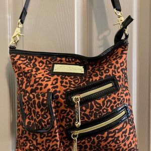 NWOT LEOPARD PRINT BETSEY JOHNSON CROSS BODY